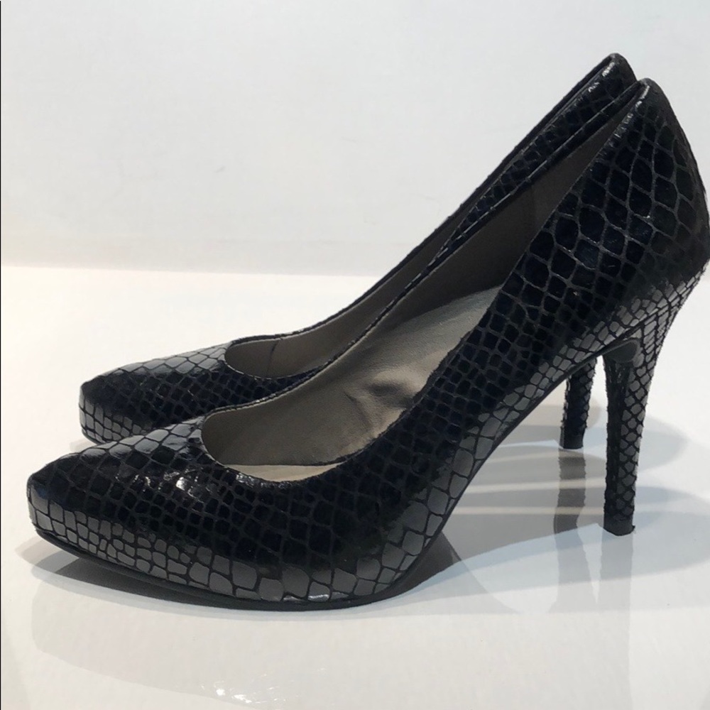 Moda Spana Black Heels ,size 7m